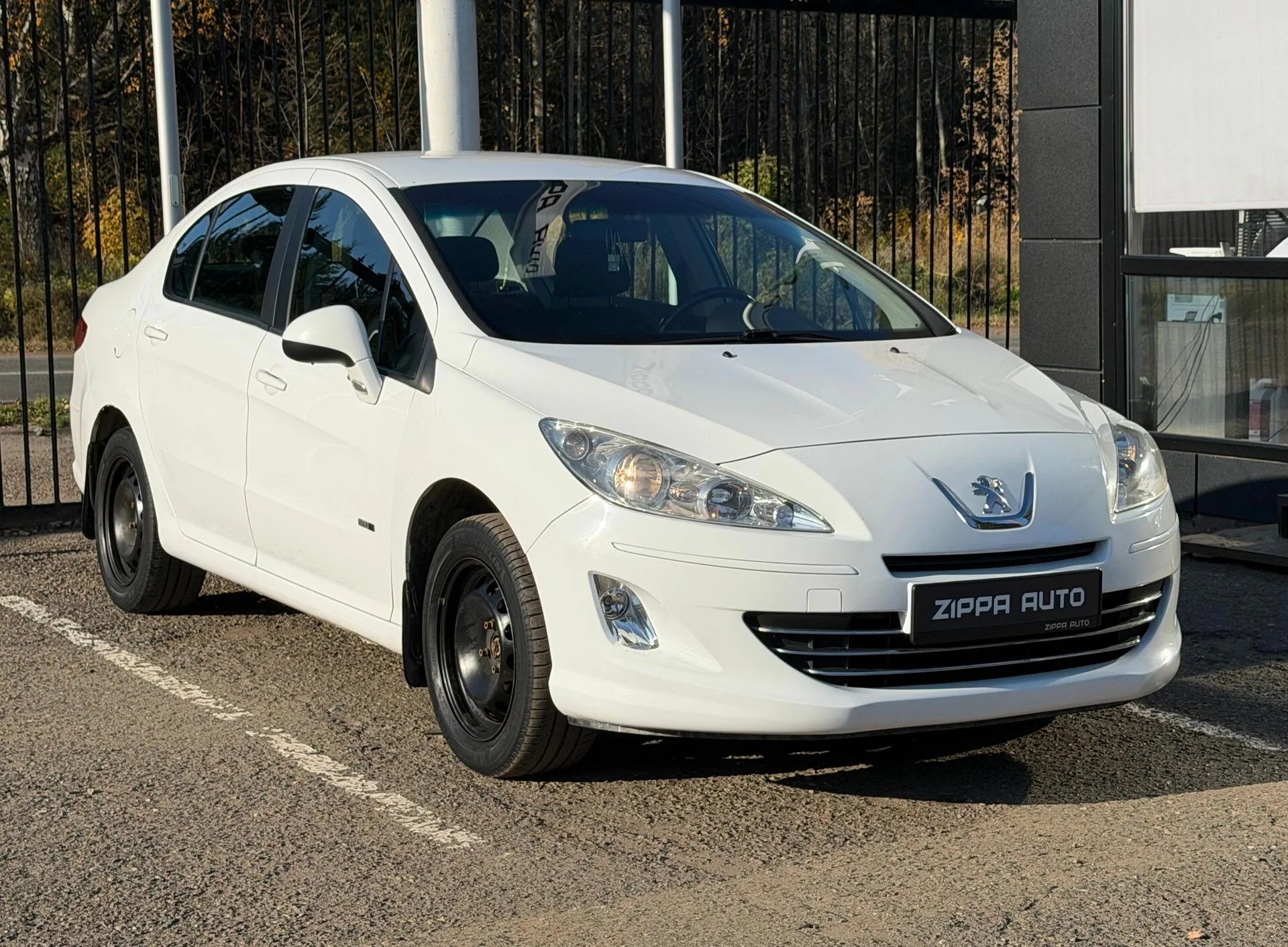 Peugeot 408 1.6 AT (120 л.с.), 2015, фото 1