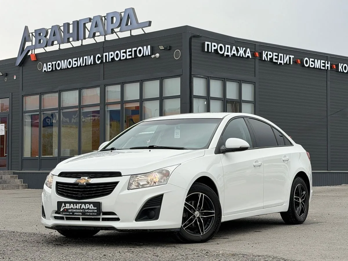 Chevrolet Cruze 1.6 MT (109 л.с.), 2014, фото 1