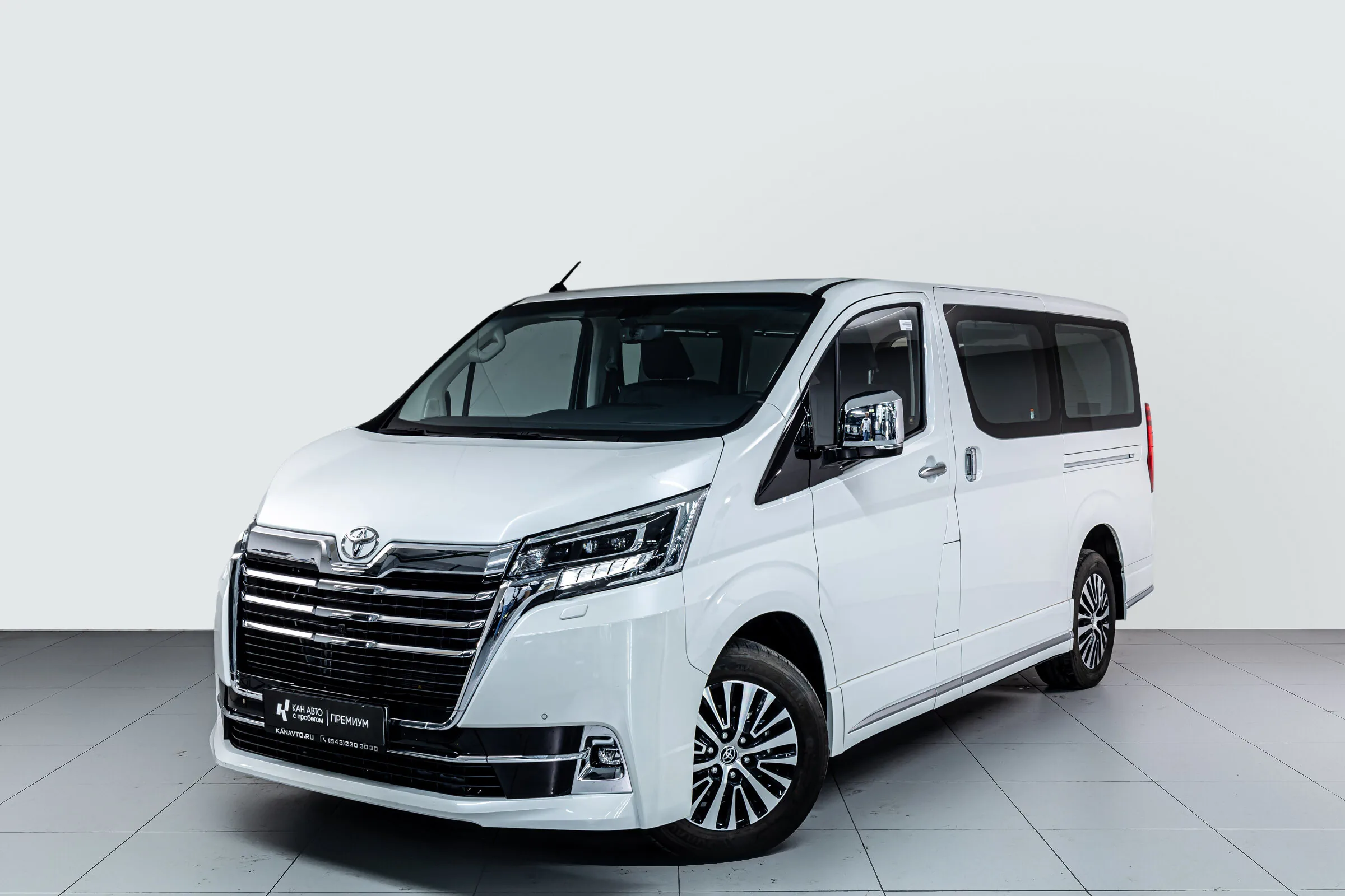 Toyota Hiace 3.5 AT (281 л.с.), 2024, фото 1