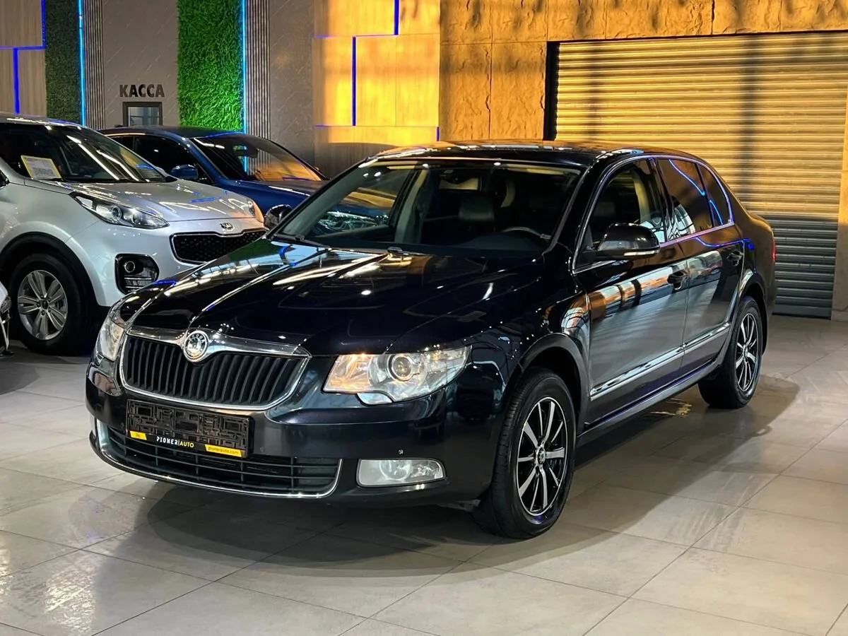 Skoda Superb 1.8 AT (152 л.с.), 2011, фото 1