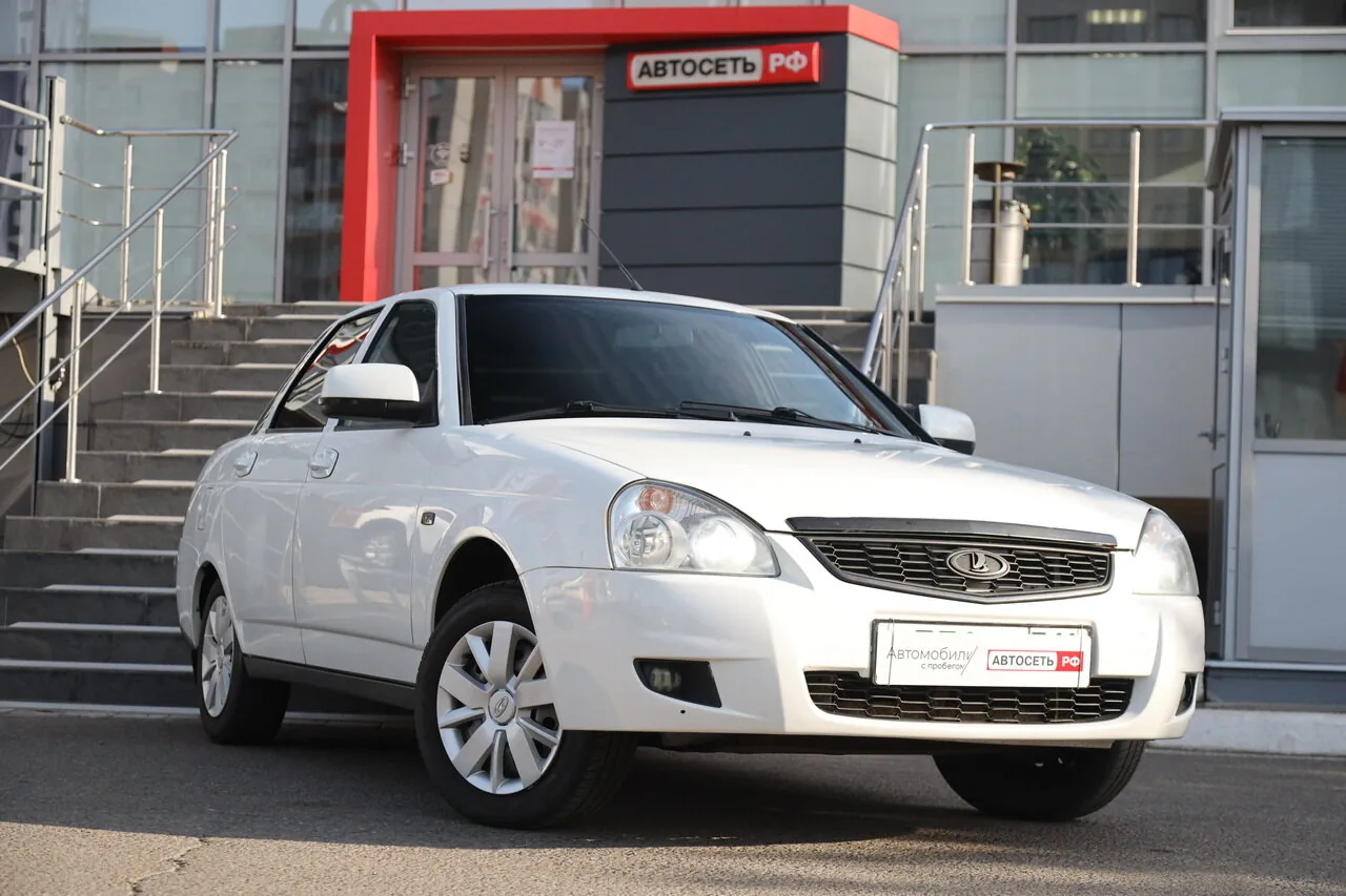 ВАЗ (LADA) Priora 1.6 MT (87 л.с.), 2017, фото 1