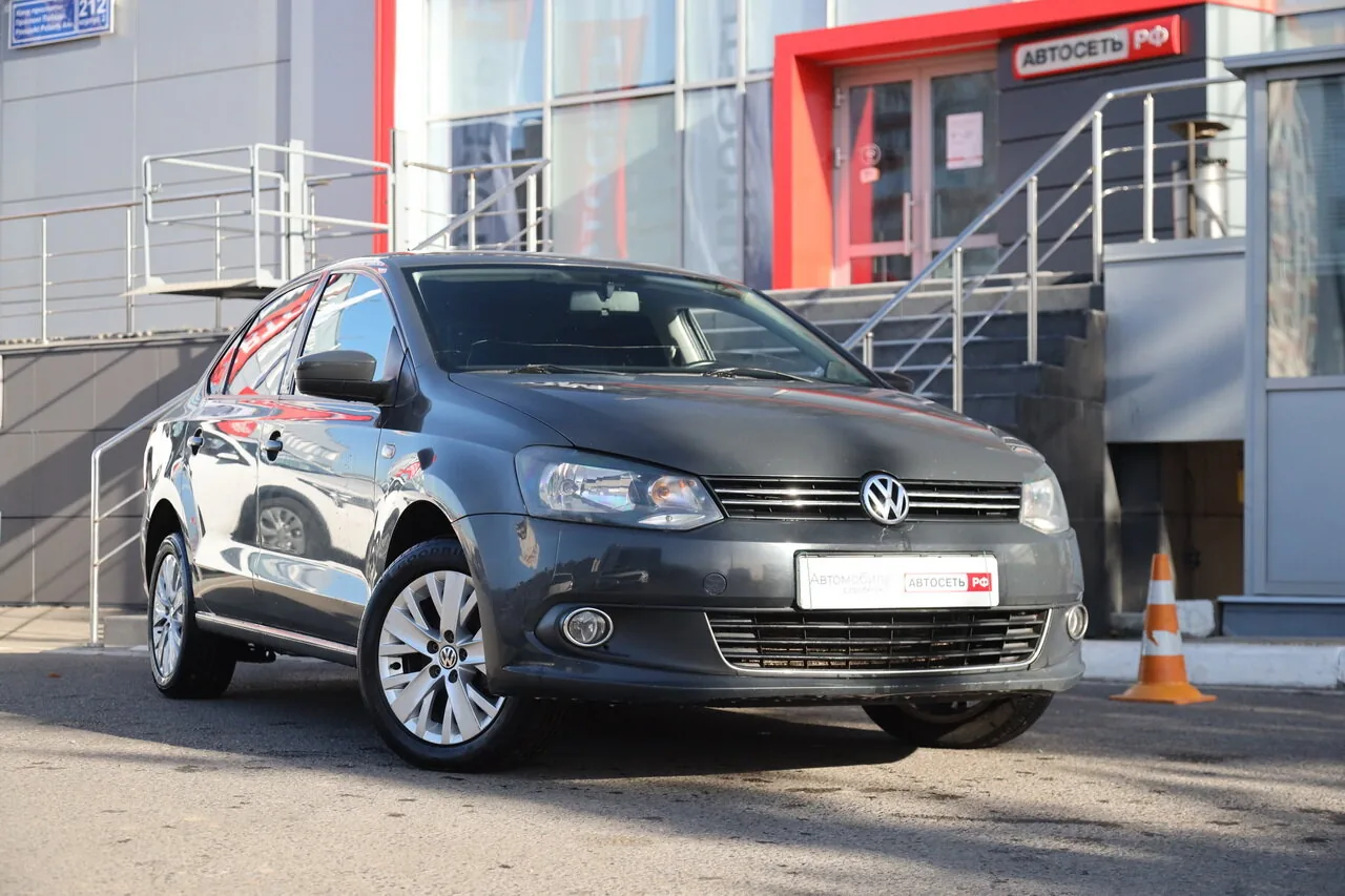 Volkswagen Polo 1.6 MPI AT (105 л.с.), 2014, фото 1