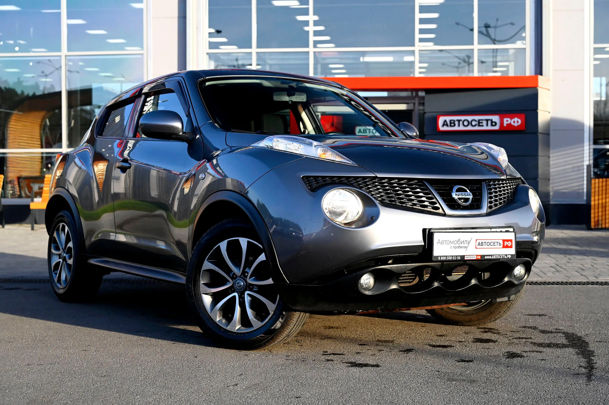 Nissan Juke 1.6 CVT (117 л.с.), 2013, фото 1