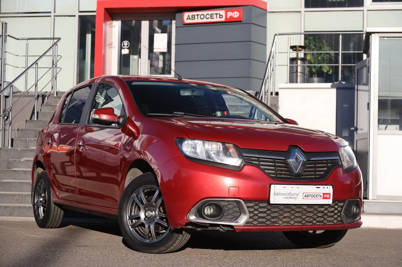 Renault Sandero 1.6 MT (82 л.с.), 2017, фото 1