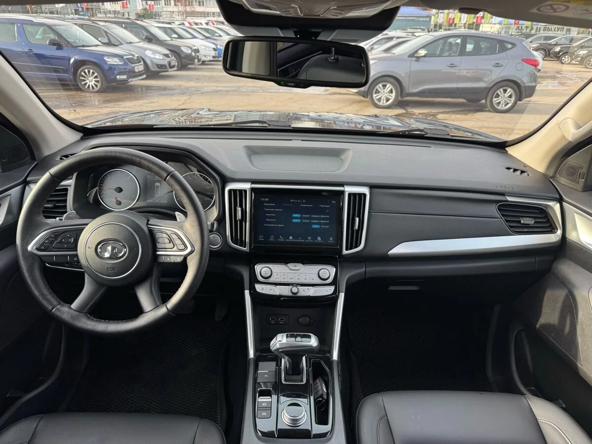 Фото 14 из 18