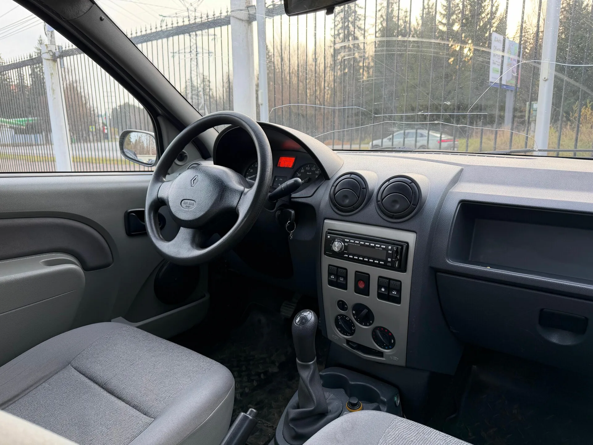 Фото 9 из 20