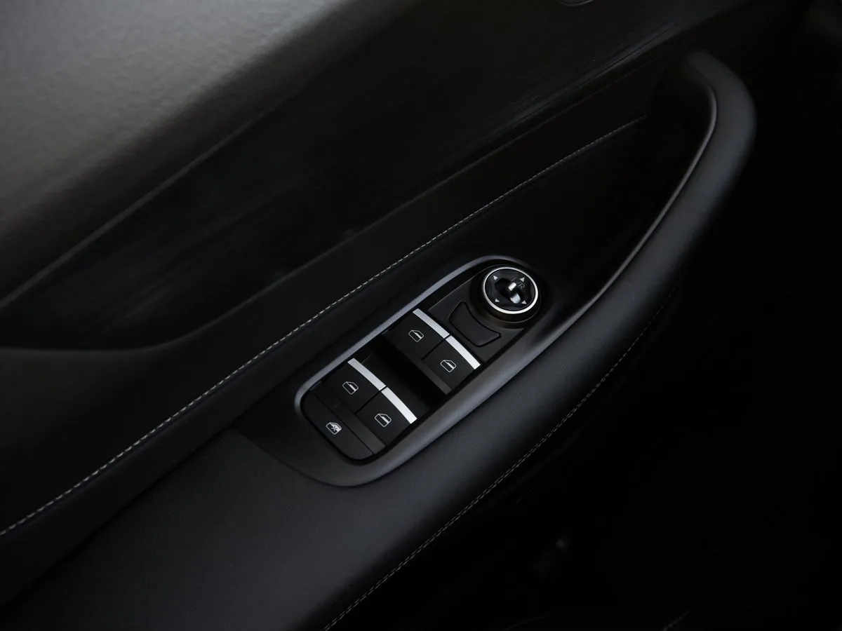 Фото 12 из 13