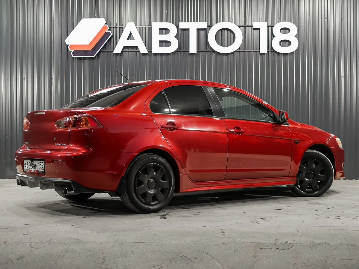 Фото 3 из 18