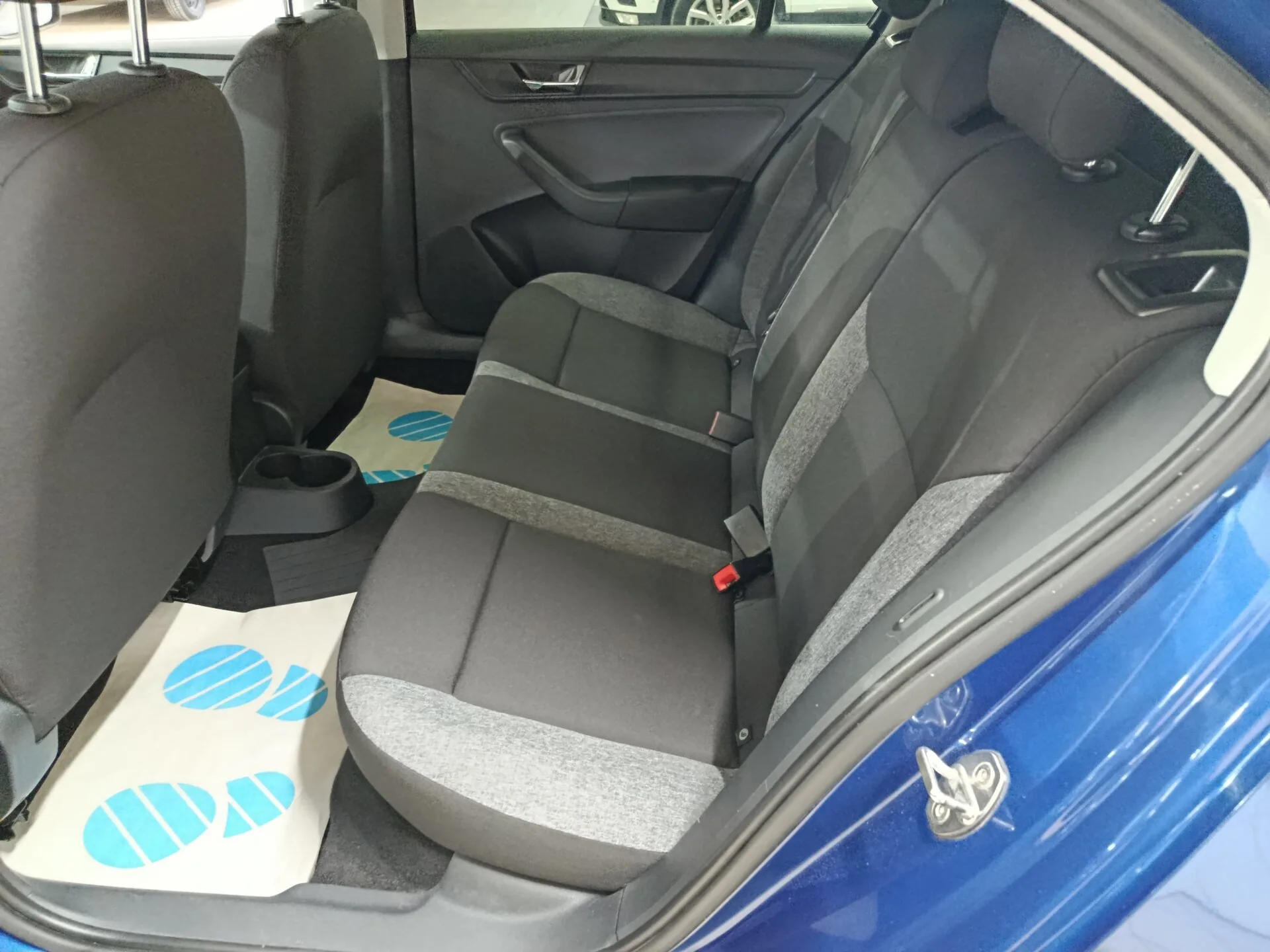 Фото 15 из 18
