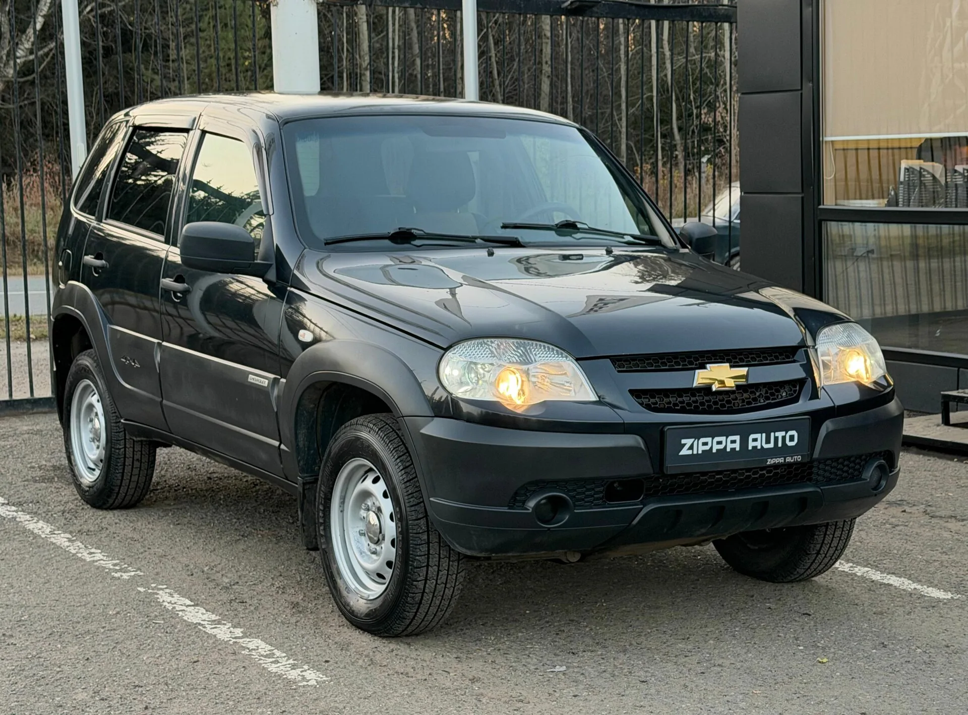 Chevrolet Niva 1.7 MT (80 л.с.) 4WD, 2017, фото 1