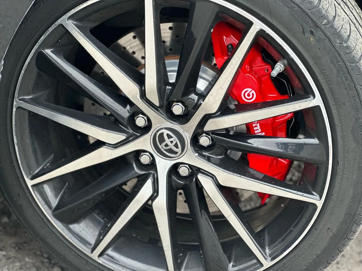 Фото 3 из 38