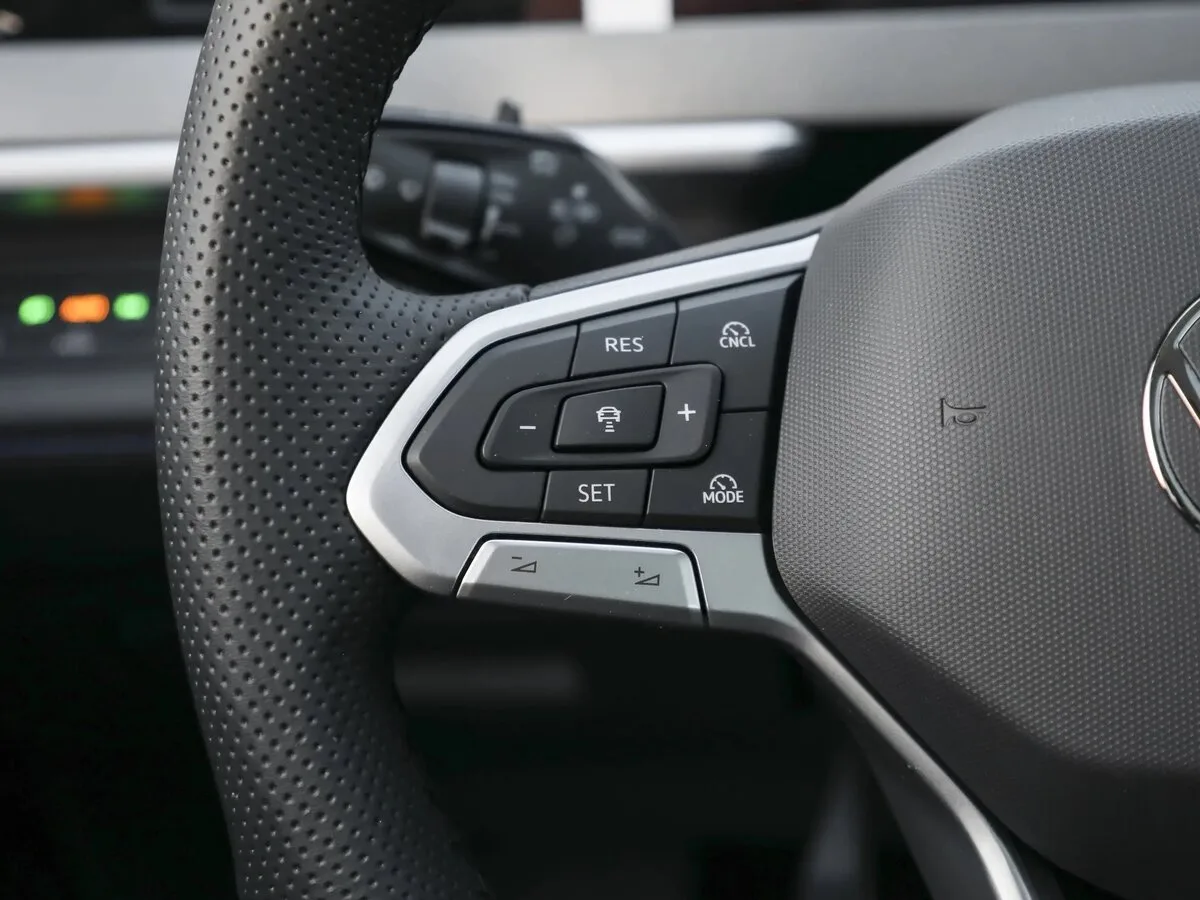 Фото 11 из 17