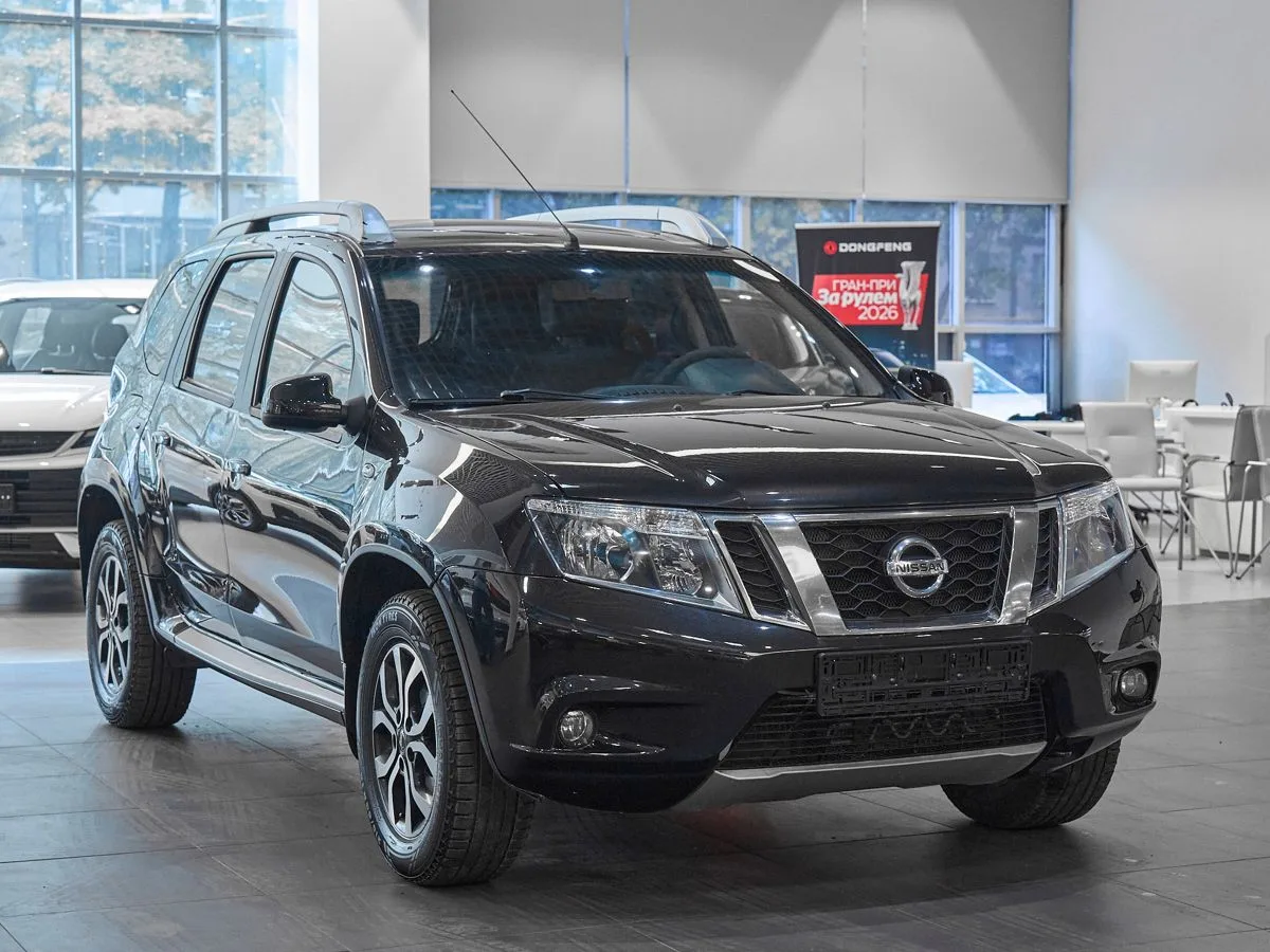 Nissan, Terrano, 2.0 л., АТ, 2016 г., 202 600 км, фото 1