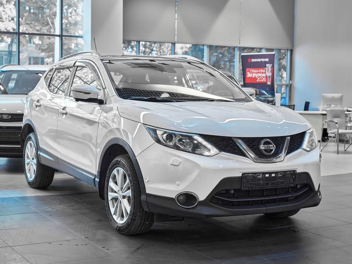 Nissan, Qashqai, 2.0 л., CVT, 2014 г., 225 600 км, фото 1